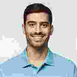 Testmonials-person-8